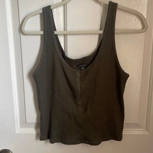 Army green cropped tank